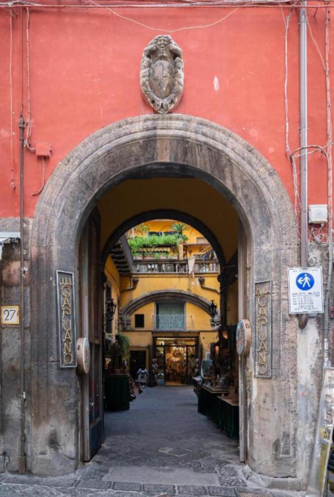 Appartamenti San Gregorio Armeno Неаполь Экстерьер фото